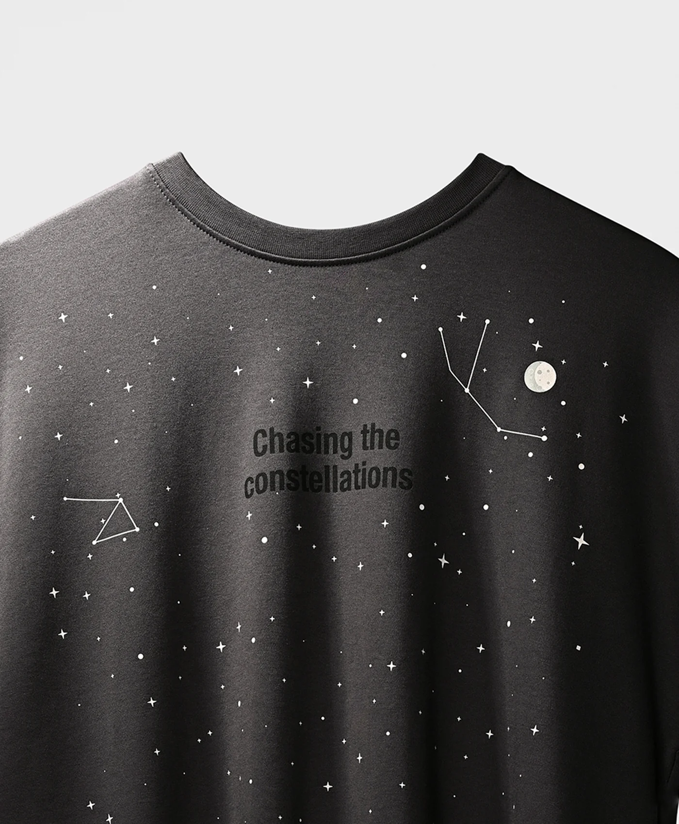 Chasing constellations  OVERSIZED T-SHIRT - Image 6