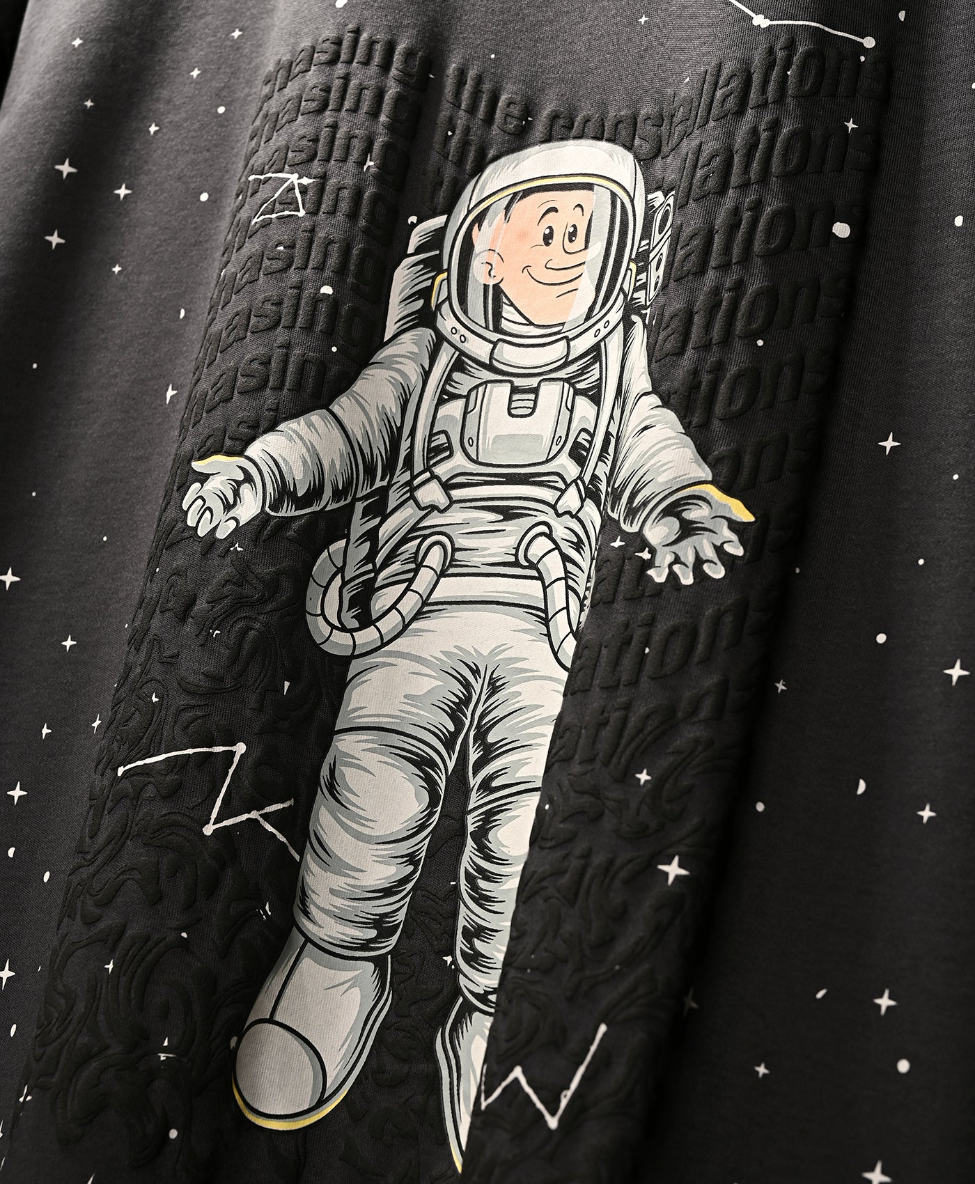 Chasing constellations  OVERSIZED T-SHIRT - Image 8